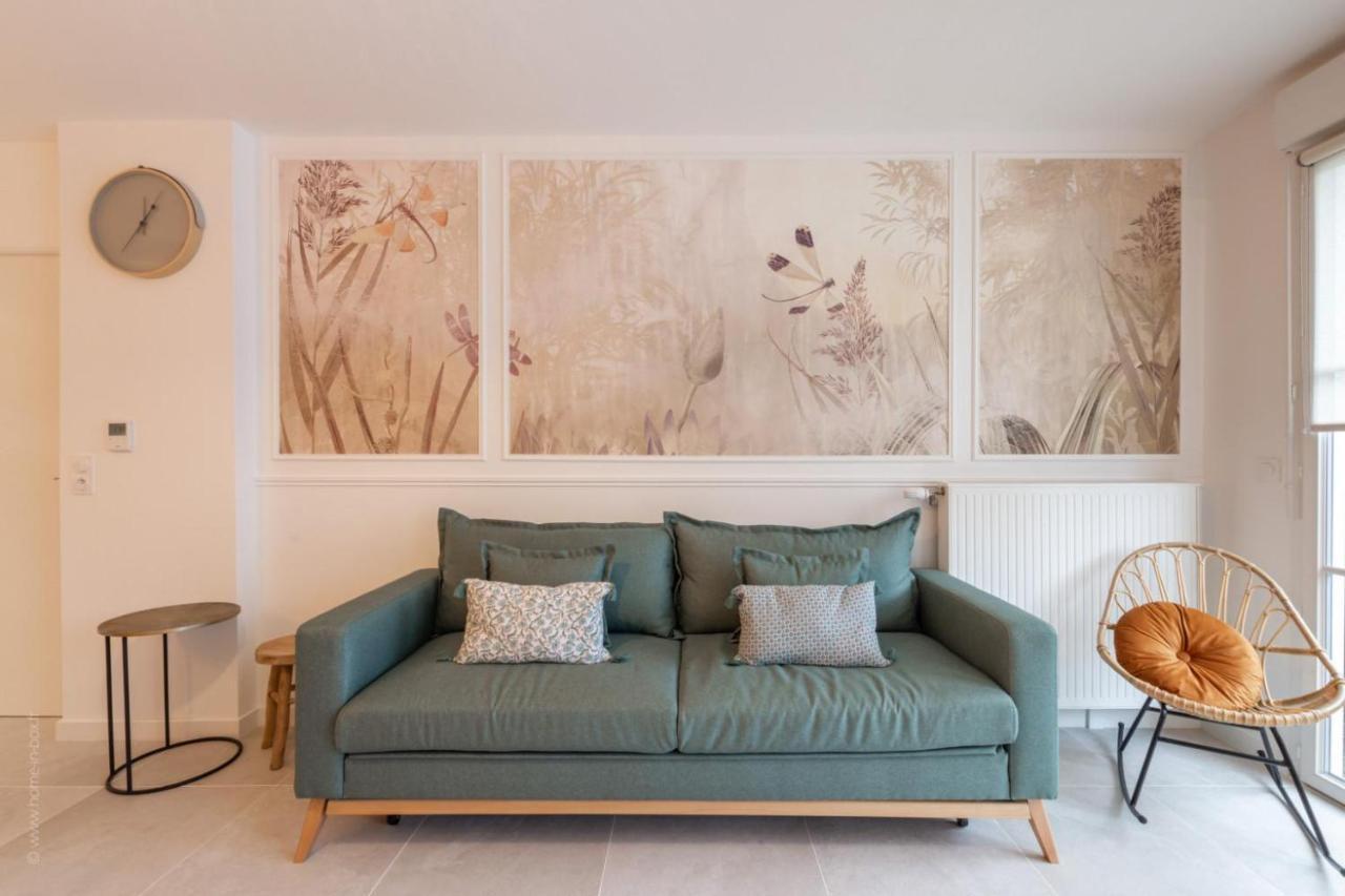Le Jade By Plaza Apartment Serris Bagian luar foto