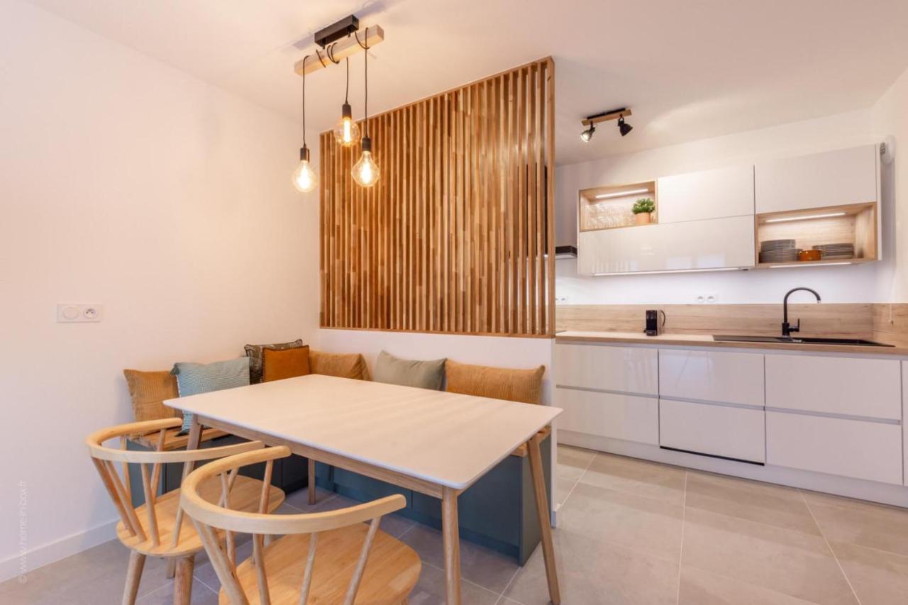Le Jade By Plaza Apartment Serris Bagian luar foto